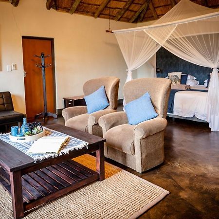 Umkumbe Safari Lodge Riverside 스쿠쿠자 외부 사진