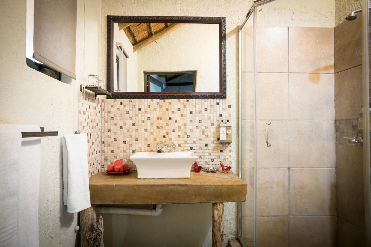Umkumbe Safari Lodge Riverside 스쿠쿠자 외부 사진