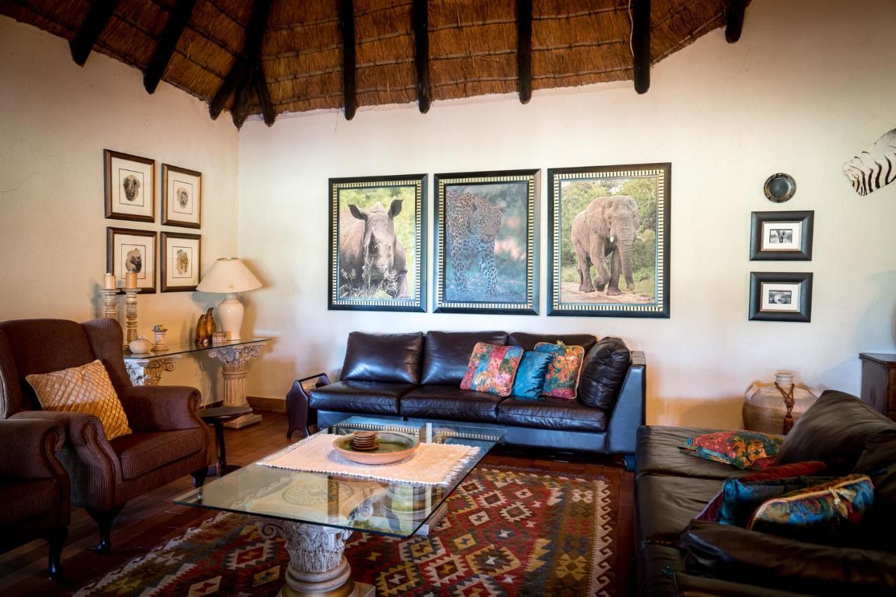 Umkumbe Safari Lodge Riverside 스쿠쿠자 외부 사진
