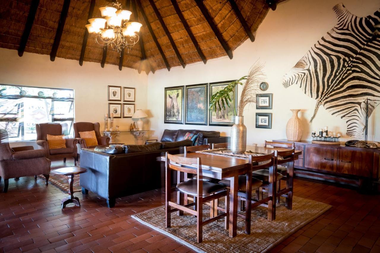 Umkumbe Safari Lodge Riverside 스쿠쿠자 외부 사진