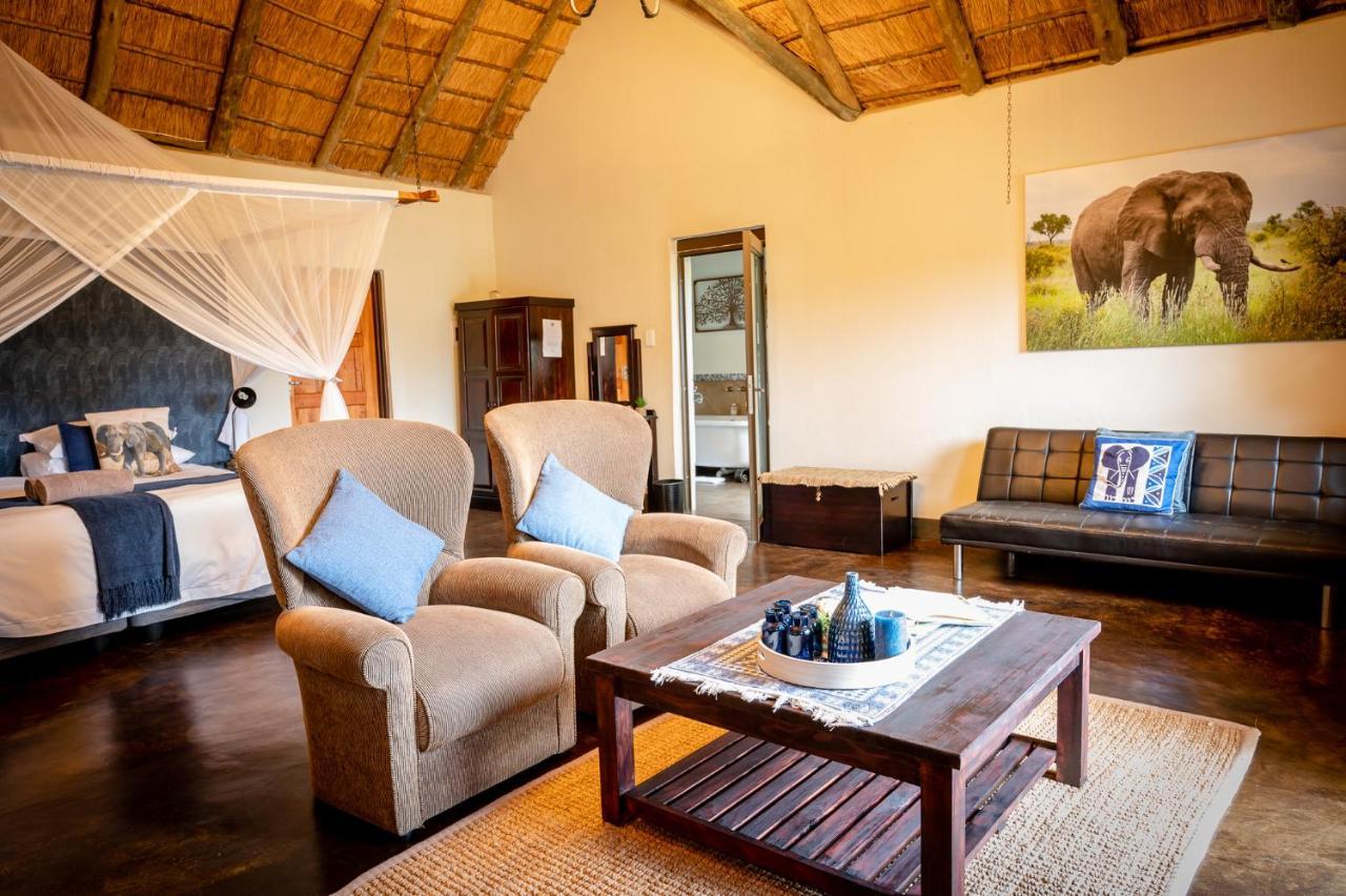 Umkumbe Safari Lodge Riverside 스쿠쿠자 외부 사진