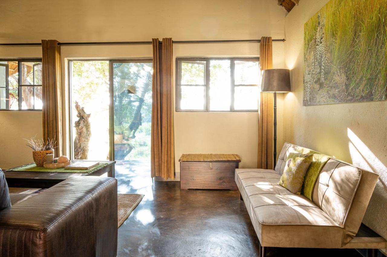Umkumbe Safari Lodge Riverside 스쿠쿠자 외부 사진